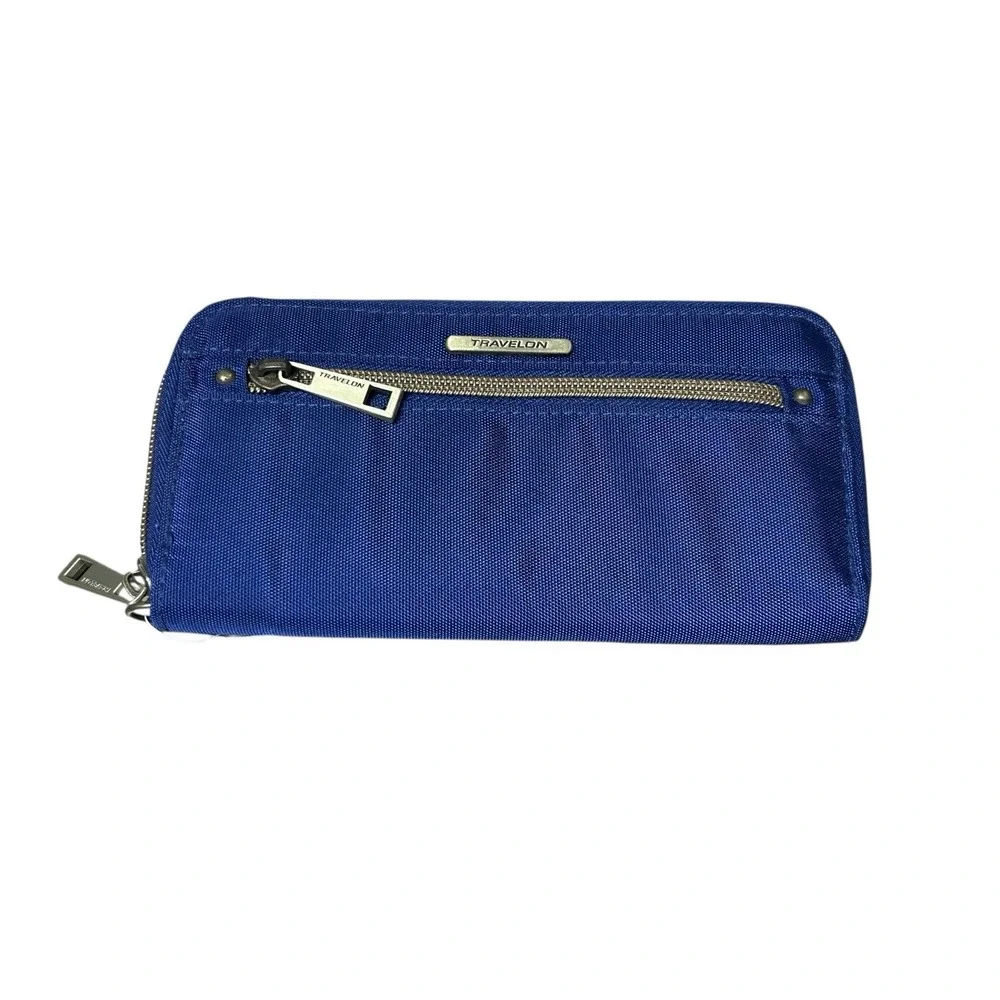 Travelon RFID Blocking Wristlet Wallet Navy‎ Blue  Zip Around Clutch NEW